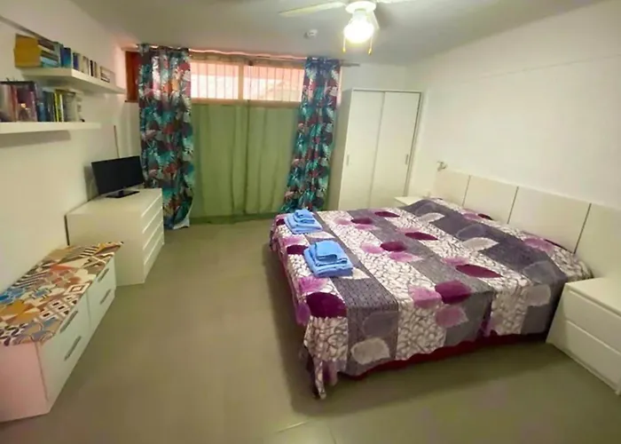 Appartamento Con Piscina E Vista Mare L102